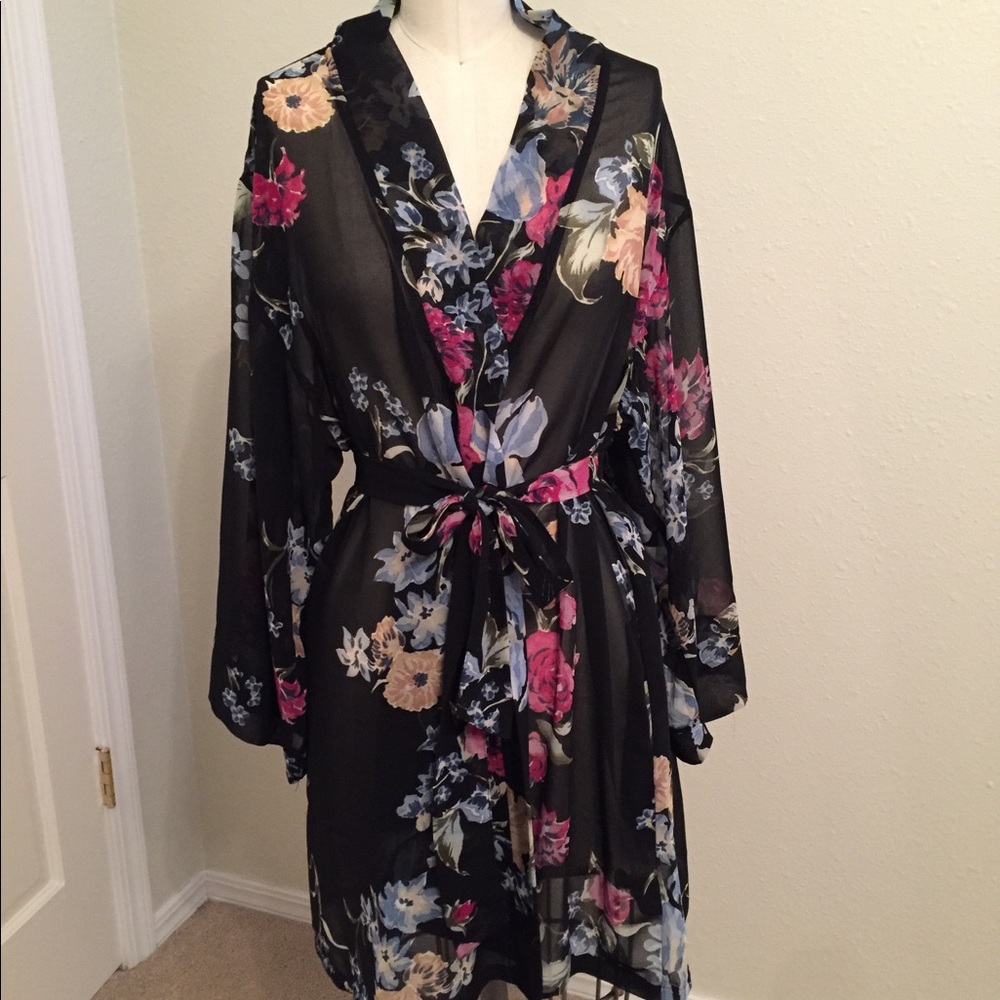 Helen Quinn for the Zoe Report